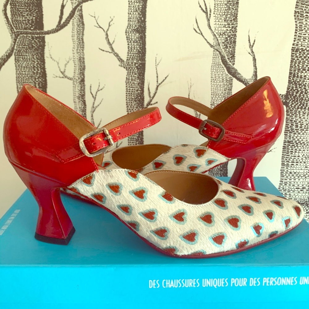 Fluevog size 10.5 Lily-Rose Maryjanes heart (pony)